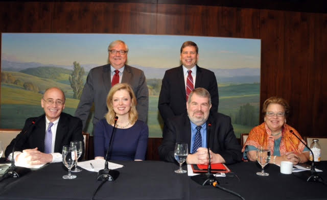 Begich hosts DC Roundtable